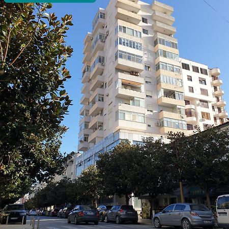 3 New Apartments In The City Centre Durrës Esterno foto